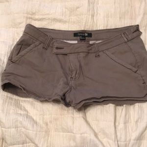 Forever 21 green shorts